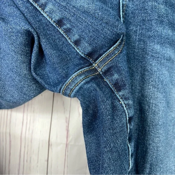 Judy Blue Relaxed Fit Distressed Size 18 Plus Size Denim Jeans 18W Stretch Crop - Picture 5 of 11